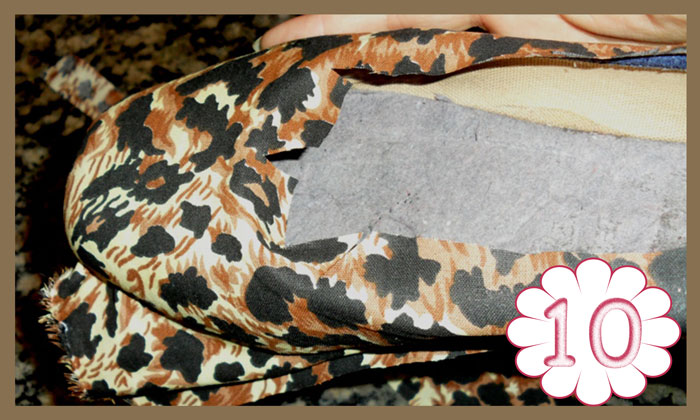 customizando sapatilhas com estampa de oncinha